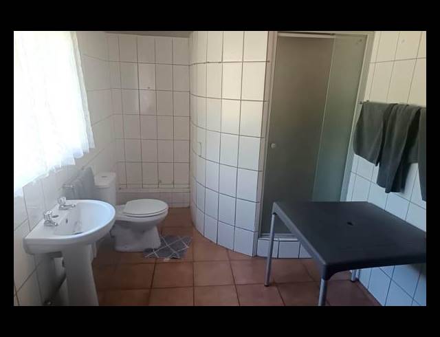 6 BEDROOM HOUSE FOR SALE IN BO-DORP